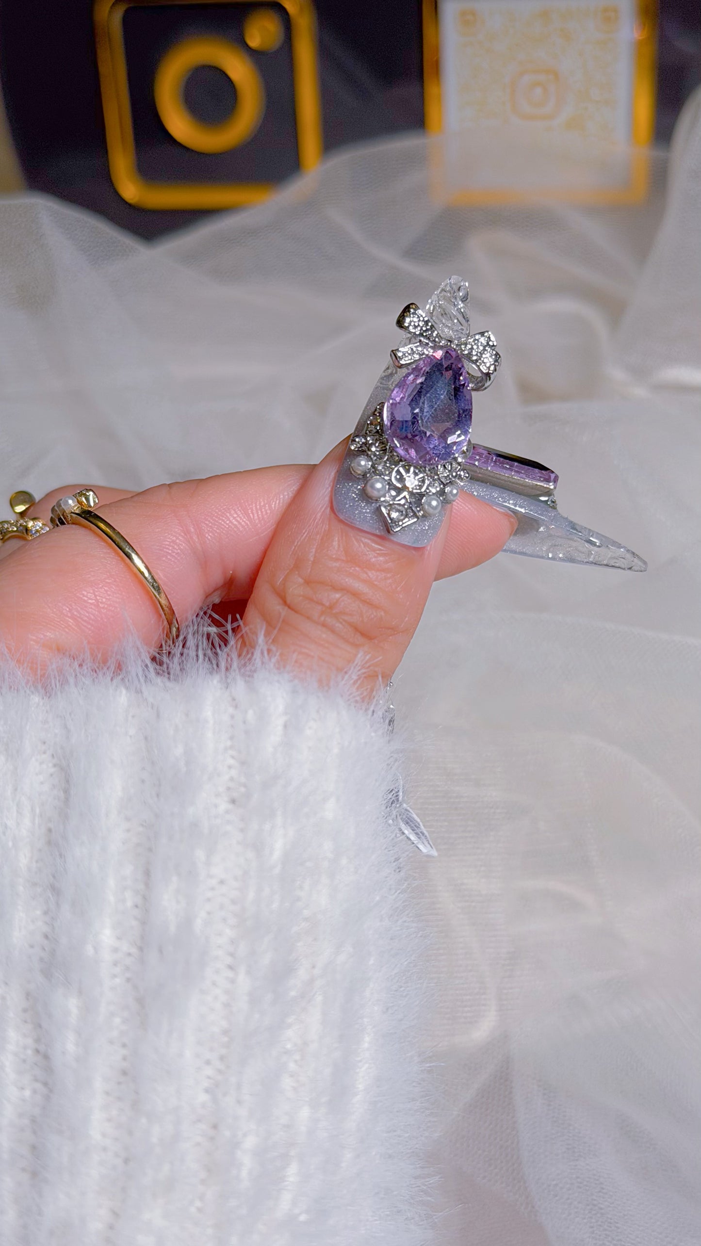 Amethyst Butterfly Luxe Press-On Nails